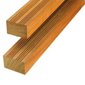 Elephant geschaafde balk hardhout FSC 45x68mm gevingerlast (extra recht)
