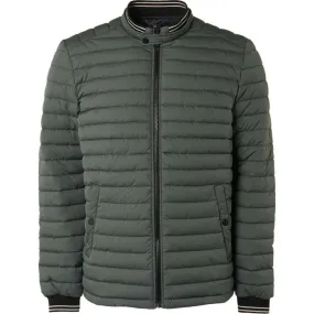 No Excess Jas Groen