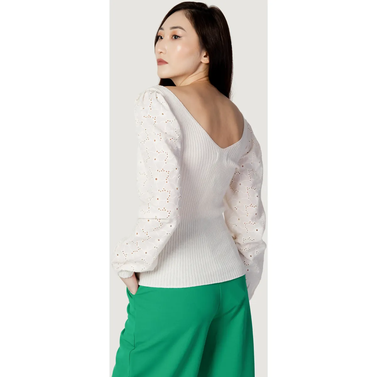 ONLNADIA LS WOVEN MIX VNECK KNT  15283864